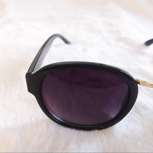 Mya Black & Gold Round Fashion Sunglasses - Picture 7 of 10